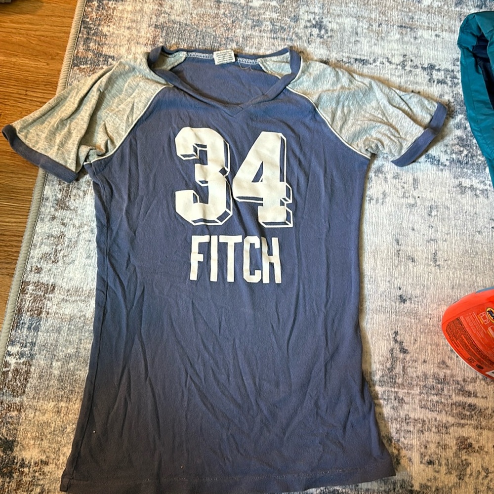 Abercrombie and Fitch women’s shirt